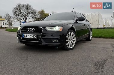 Седан Audi A4 2013 в Черкасах
