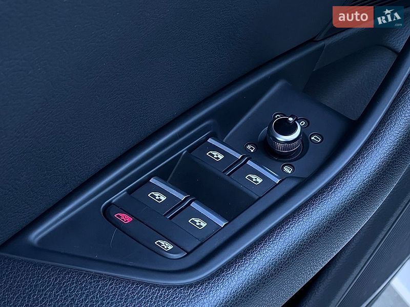 Седан Audi A4 2017 в Львове фото 29 Седан Audi A4 2017 в Львове