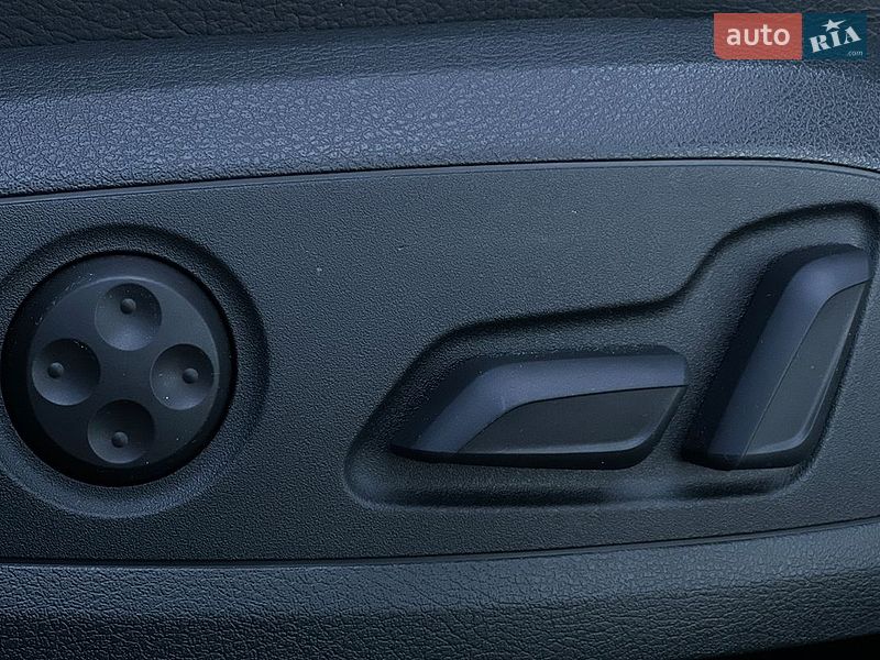 Седан Audi A4 2017 в Львове фото 30 Седан Audi A4 2017 в Львове