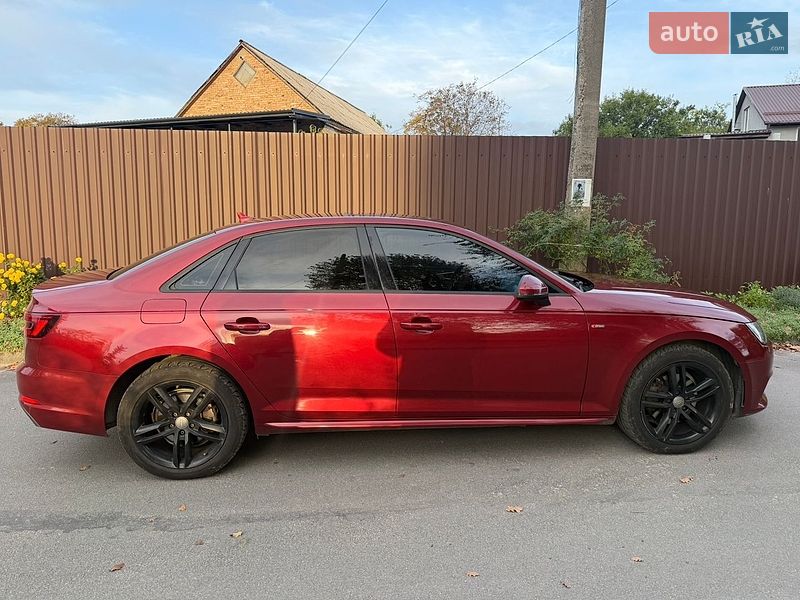 Седан Audi A4 2018 в Дніпрі
