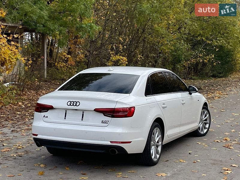 Седан Audi A4 2016 в Тернополі