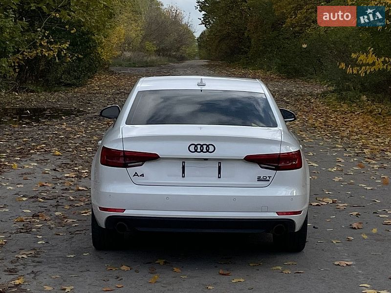 Седан Audi A4 2016 в Тернополі