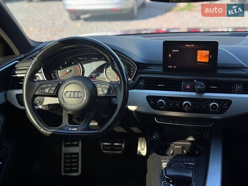 Универсал Audi A4 2017 в Черновцах