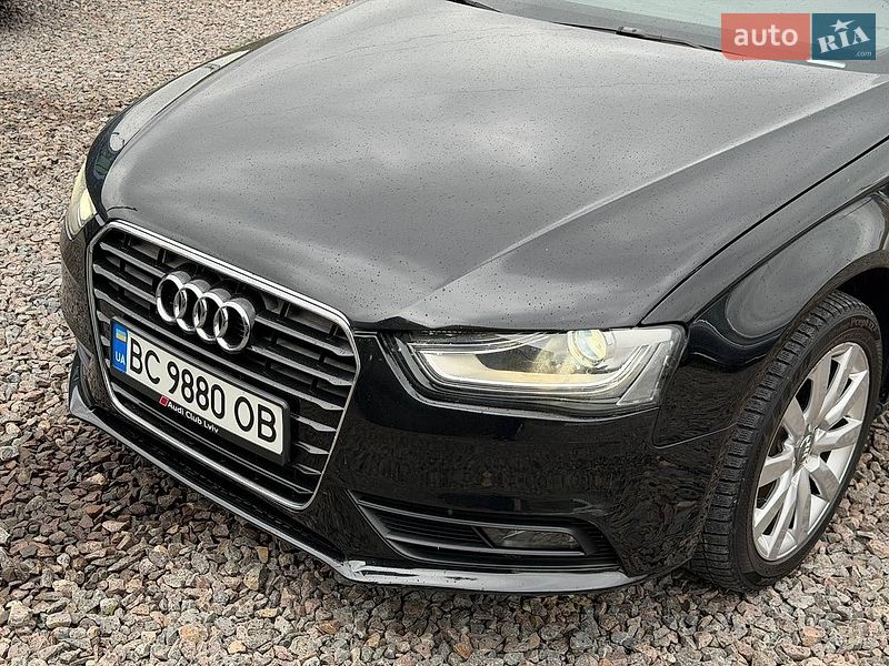 Седан Audi A4 2013 в Винниках
