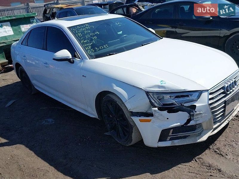 Седан Audi A4 2018 в Львове