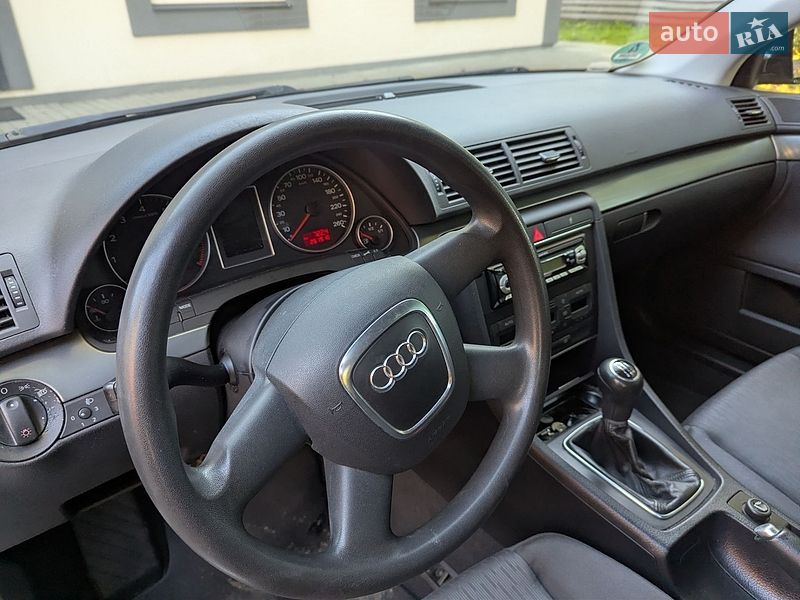 Универсал Audi A4 2005 в Звягеле фото 23 Универсал Audi A4 2005 в Звягеле