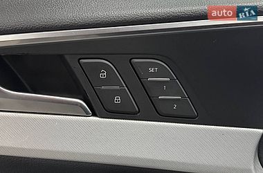 Седан Audi A4 2017 в Києві