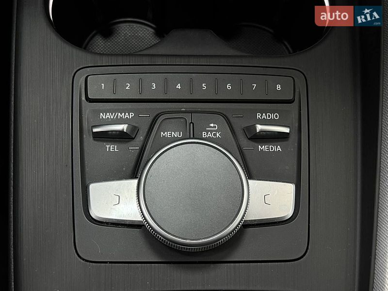 Седан Audi A4 2017 в Києві