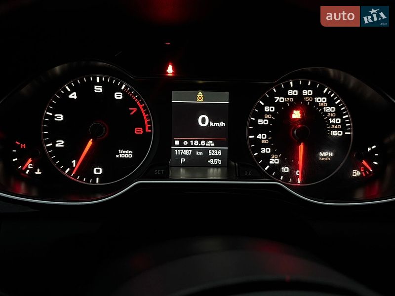 Седан Audi A4 2015 в Івано-Франково