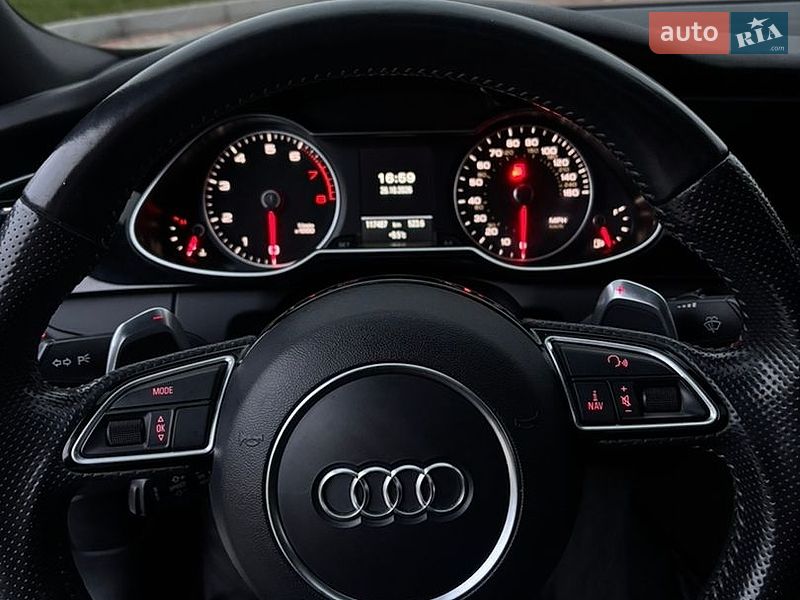 Седан Audi A4 2015 в Івано-Франково