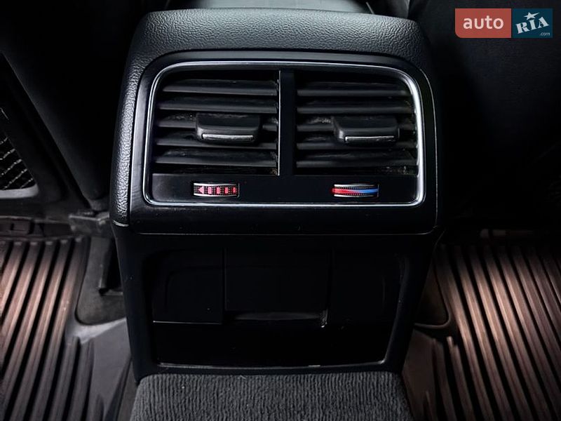 Седан Audi A4 2015 в Івано-Франково