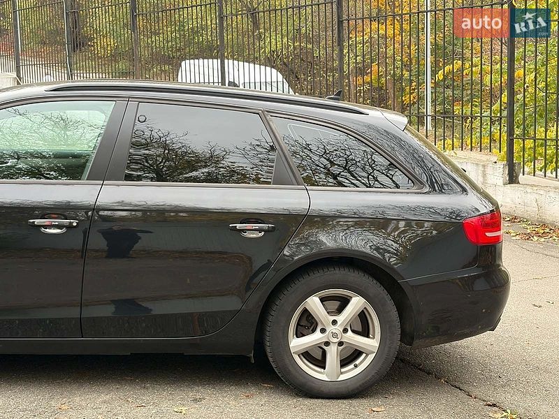 Универсал Audi A4 2008 в Киеве