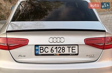 Седан Audi A4 2014 в Львове