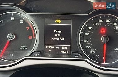 Седан Audi A4 2014 в Львове