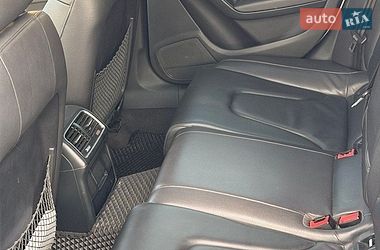 Седан Audi A4 2014 в Львове