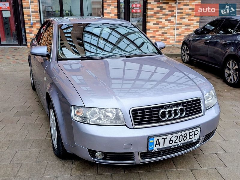 Седан Audi A4 2004 в Калуше