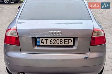 Седан Audi A4 2004 в Калуше