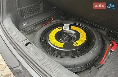 Седан Audi A4 2017 в Виннице