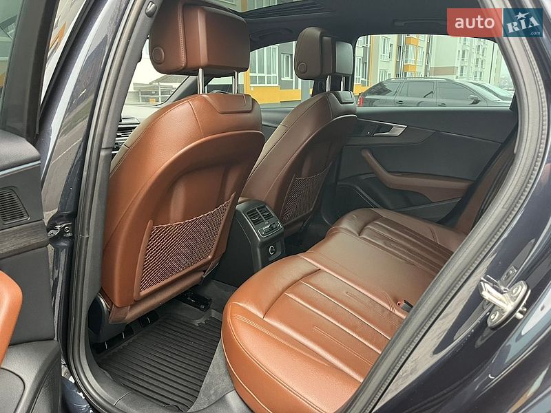 Седан Audi A4 2017 в Виннице