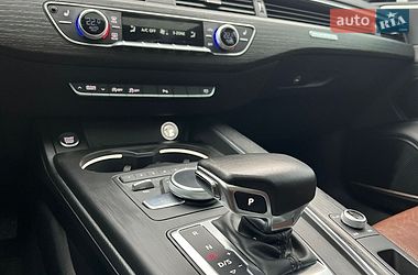 Седан Audi A4 2017 в Виннице