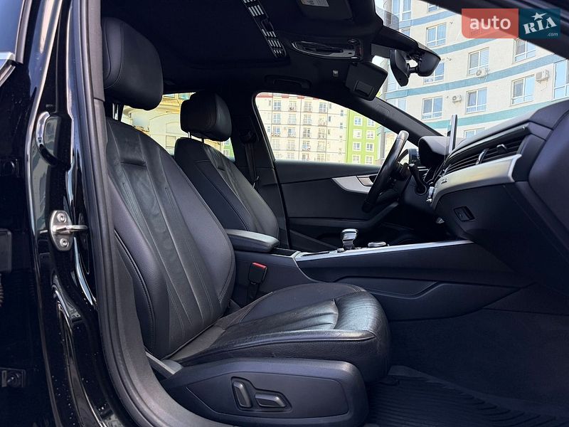 Седан Audi A4 2017 в Ивано-Франковске