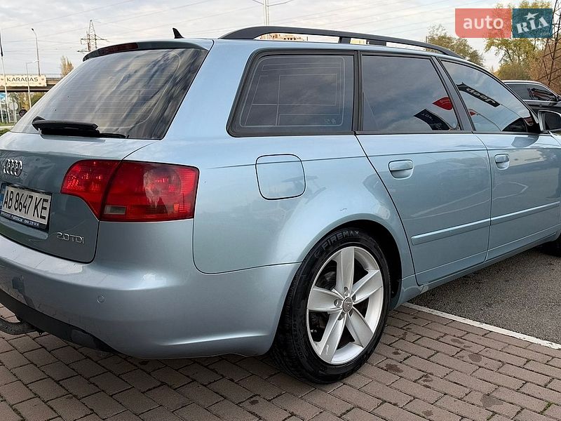Универсал Audi A4 2006 в Киеве