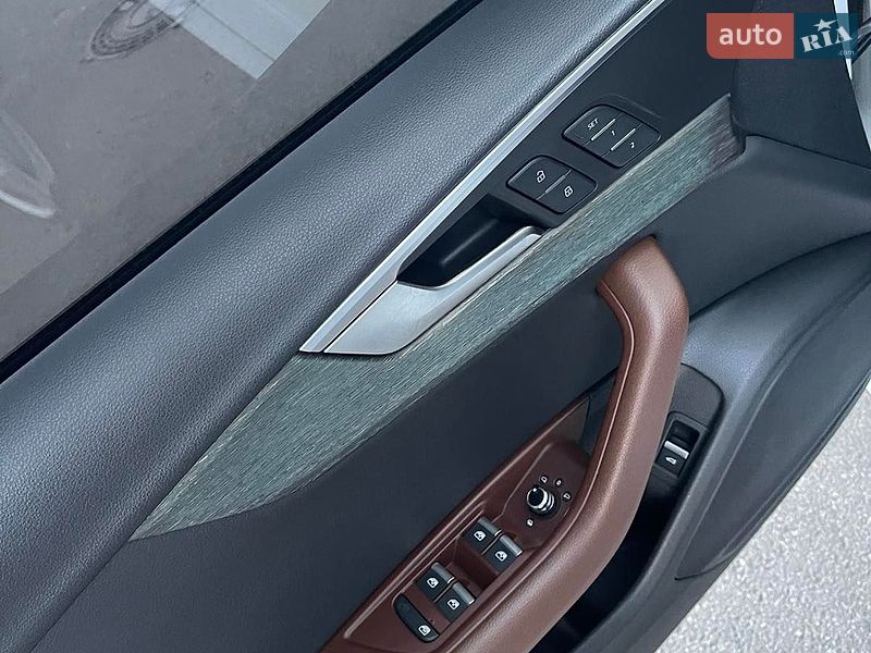 Седан Audi A4 2017 в Песочине