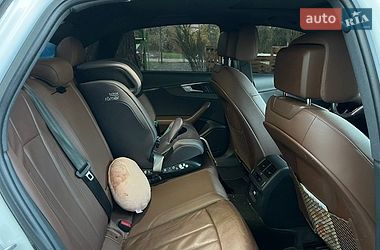 Седан Audi A4 2017 в Песочине