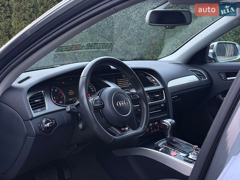 Седан Audi A4 2015 в Луцке