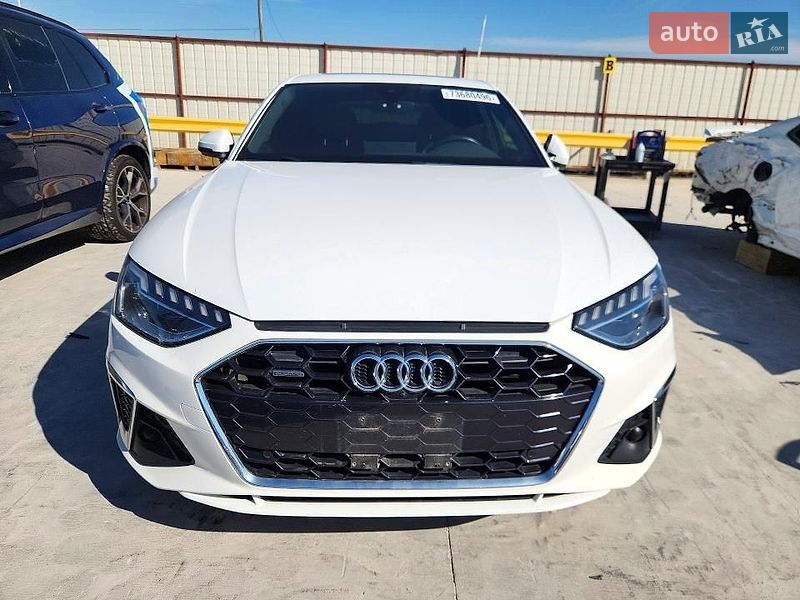 Седан Audi A4 2024 в Киеве