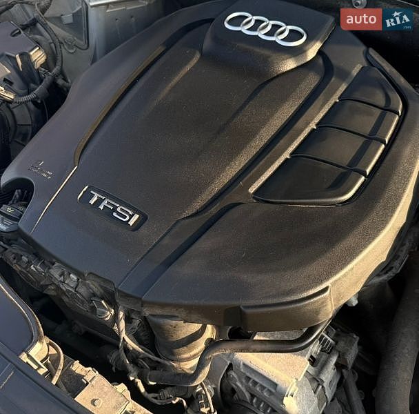 Седан Audi A4 2018 в Тернополі