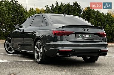 Седан Audi A4 2019 в Києві