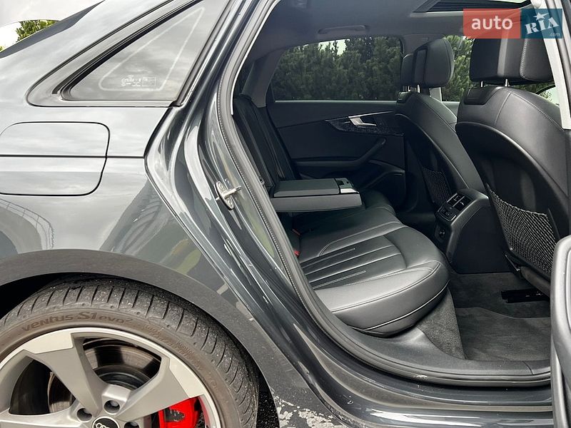 Седан Audi A4 2019 в Києві