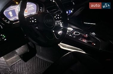 Седан Audi A4 2018 в Хмельницком