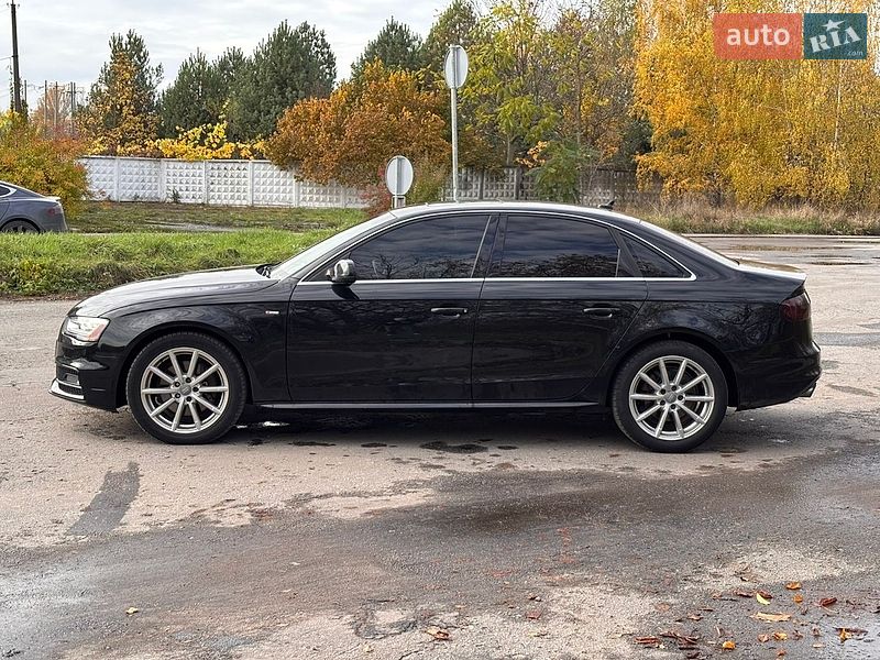 Седан Audi A4 2015 в Хмельницькому