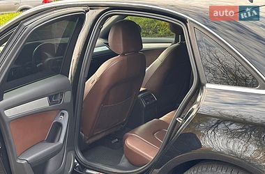 Седан Audi A4 2015 в Хмельницькому