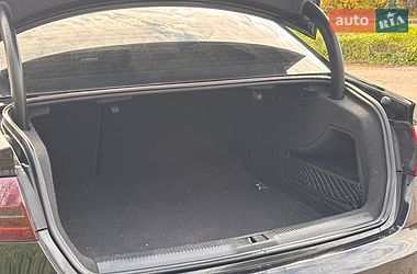 Седан Audi A4 2015 в Хмельницькому