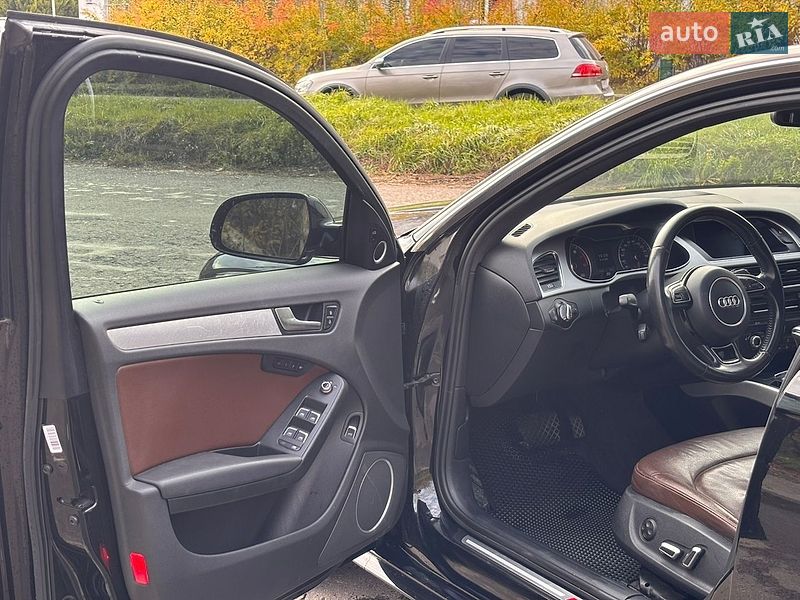 Седан Audi A4 2015 в Хмельницькому