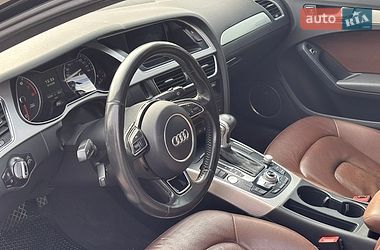 Седан Audi A4 2015 в Хмельницькому