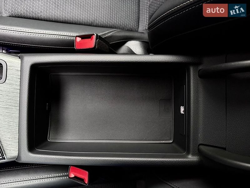 Седан Audi A4 2023 в Києві фото 37 Седан Audi A4 2023 в Києві