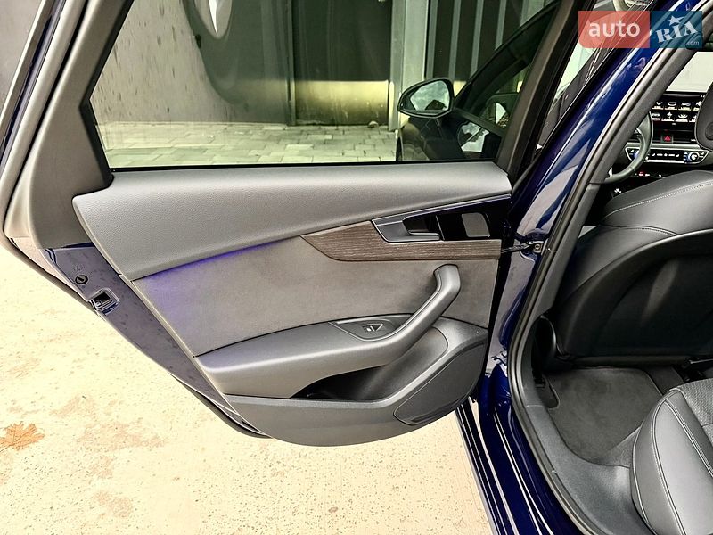 Седан Audi A4 2023 в Києві фото 56 Седан Audi A4 2023 в Києві
