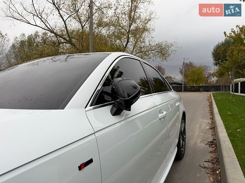 Седан Audi A4 2016 в Києві