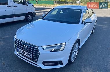 Седан Audi A4 2016 в Киеве