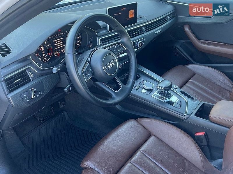 Седан Audi A4 2016 в Киеве