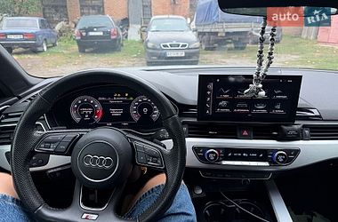 Седан Audi A4 2020 в Киеве