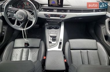 Седан Audi A4 2019 в Львове
