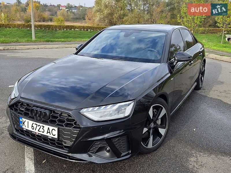 Седан Audi A4 2021 в Гостомеле