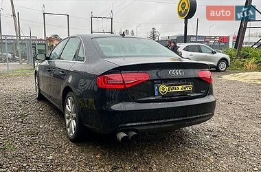 Седан Audi A4 2013 в Стрию