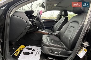 Седан Audi A4 2013 в Стрию
