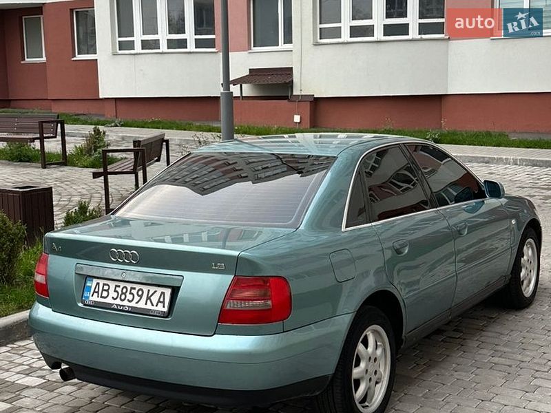Седан Audi A4 1999 в Виннице